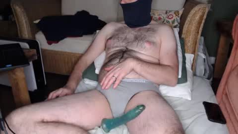 englishshyguyuk online show from 01-08-26, 08:11