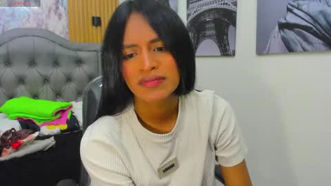 Snapshot of enyelin chatting on 07-09-26, 09:30 Enyenlina online show from 07-09-26, 09:30