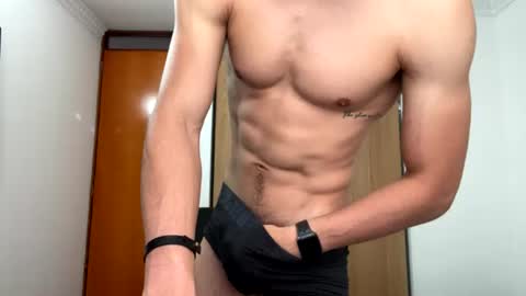 Snapshot of enzo_savage chatting on 06-21-26, 11:46 enzo_savage online show from 06-21-26, 11:46