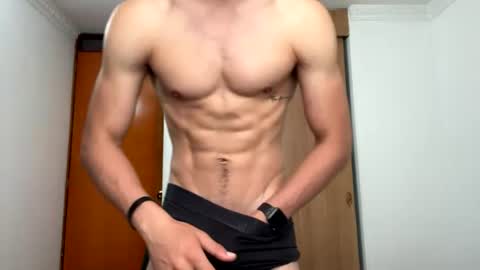Snapshot of enzo_savage chatting on 06-30-26, 11:44 enzo_savage online show from 06-30-26, 11:44