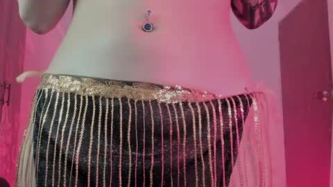 Leyla online show from 05-15-26, 11:01