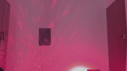 Leyla online show from 05-15-26, 11:45
