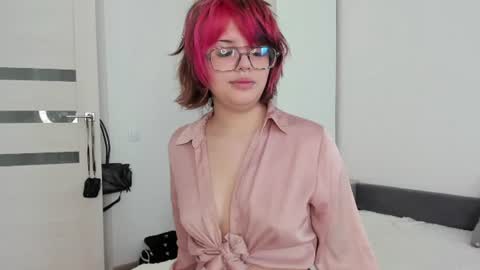 Snapshot of erapody chatting on 06-23-26, 06:22 Venice online show from 06-23-26, 06:22