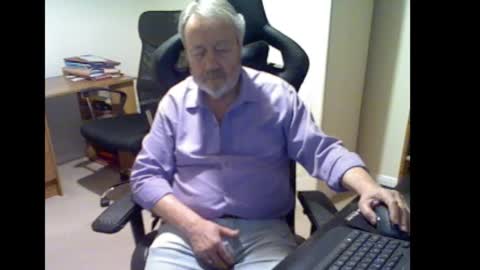 erasmus_d online show from 02-20-26, 05:46