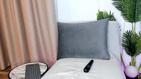 Eria harper online show from 05-20-26, 02:12