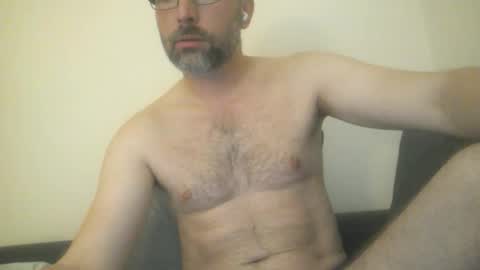 eric334418 online show from 09-18-25, 08:49