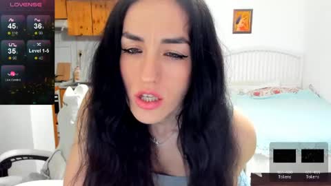 Erika online show from 05-14-26, 09:43