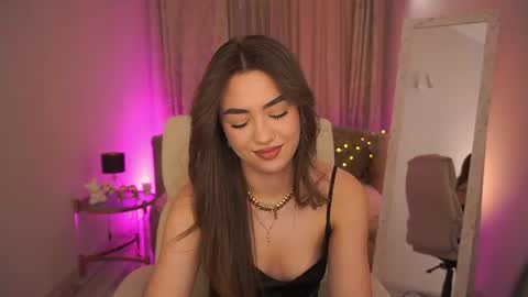 Erica online show from 06-16-26, 06:27