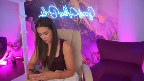 Erica online show from 07-07-26, 01:48