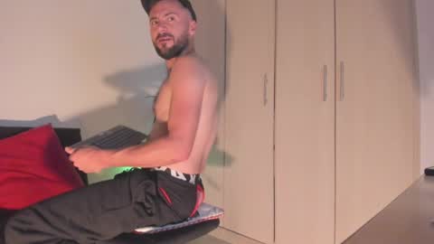 erickpritz_xh online show from 04-06-26, 05:19