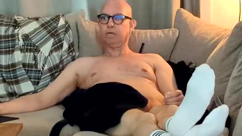 Erik Norwegian online show from 04-09-26, 07:58