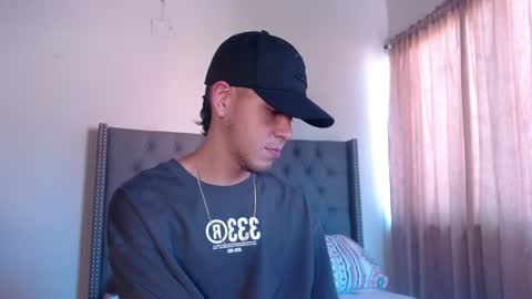 Snapshot of erik_rodriguez chatting on 06-11-26, 08:07 Erik rodriguez online show from 06-11-26, 08:07