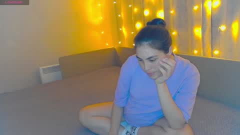 ErikaGloss online show from 01-20-25, 01:42