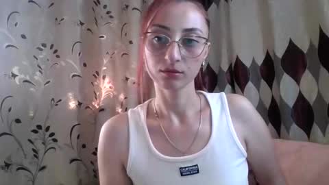 Erika online show from 04-25-26, 07:22