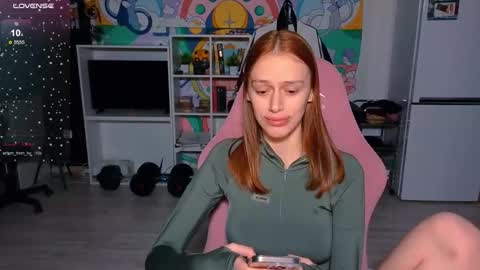 Erika online show from 02-08-26, 05:49