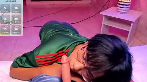 Snapshot of eriol__ chatting on 06-14-26, 05:09 Eriol online show from 06-14-26, 05:09