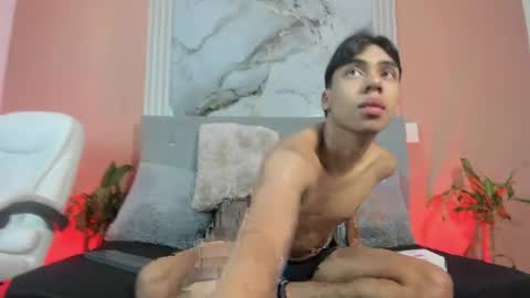 Snapshot of eros_lux1 chatting on 04-05-26, 02:36 Eros Lux1 online show from 04-05-26, 02:36