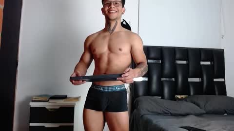 Eros online show from 03-08-26, 10:35