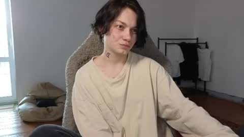 Snapshot of esajukyy chatting on 07-08-26, 12:53 esajukyy online show from 07-08-26, 12:53