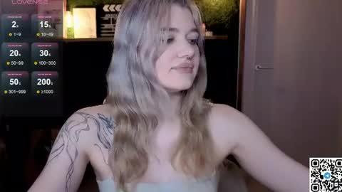 EshleGreen online show from 06-25-26, 11:53