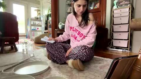 esimaralda online show from 05-23-26, 04:11