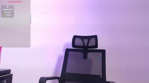 Snapshot of esmeralda_bk chatting on 02-10-26, 09:19 esmeralda_bk online show from 02-10-26, 09:19