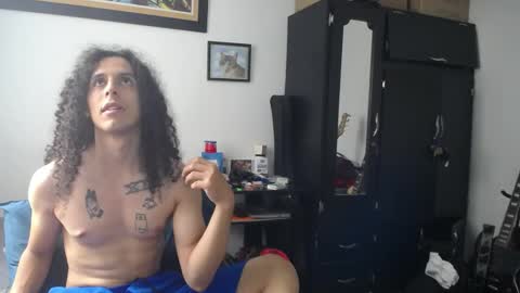 Esnider online show from 06-04-26, 04:35