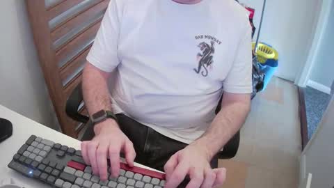 Morph online show from 01-16-26, 03:05