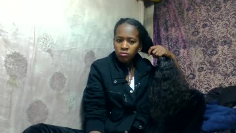 Snapshot of estancelee chatting on 06-15-26, 08:16 estancelee online show from 06-15-26, 08:16
