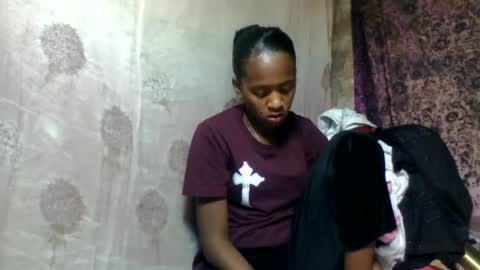 Snapshot of estancelee chatting on 06-16-26, 11:57 estancelee online show from 06-16-26, 11:57