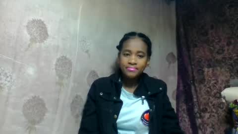 Snapshot of estancelee chatting on 07-04-26, 08:20 estancelee online show from 07-04-26, 08:20