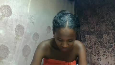 Snapshot of estancelee chatting on 07-07-26, 07:23 estancelee online show from 07-07-26, 07:23