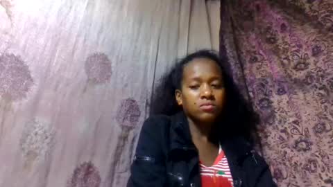 Snapshot of estancelee chatting on 07-18-26, 11:19 estancelee online show from 07-18-26, 11:19