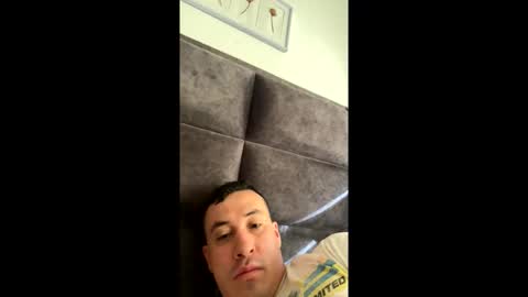 Snapshot of esteban121222 chatting on 12-16-25, 12:54 esteban121222 online show from 12-16-25, 12:54