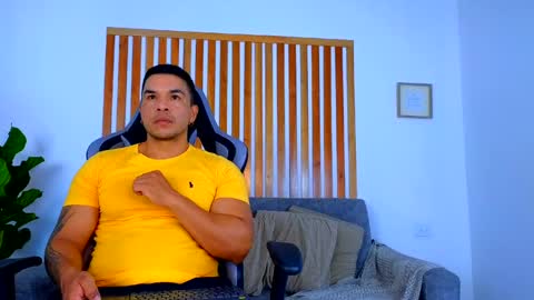 ESTEBAN online show from 05-12-26, 11:07