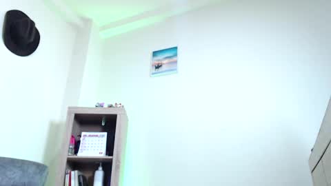 Esteban Fernandez online show from 05-14-26, 02:57