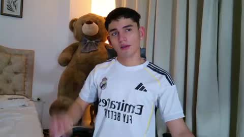 Esteban online show from 07-16-26, 11:05