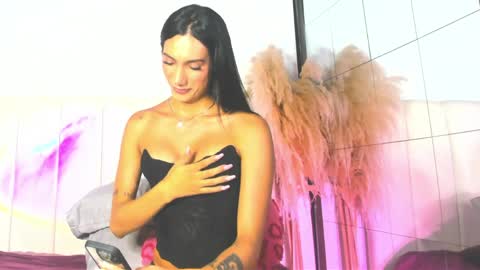 Snapshot of estefa_g chatting on 04-09-26, 03:28 Estefa G online show from 04-09-26, 03:28