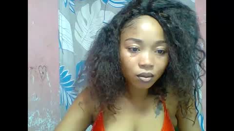 estelah20 online show from 02-04-26, 10:21