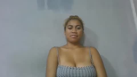 Snapshot of estelah796836 chatting on 06-05-26, 07:19 estelah796836 online show from 06-05-26, 07:19