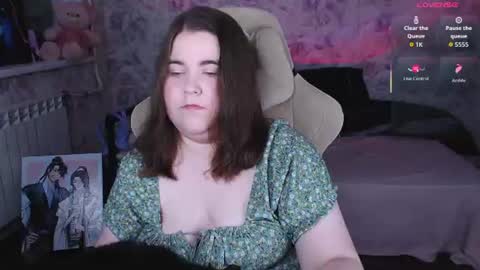 estelle_hicks online show from 06-16-26, 07:27