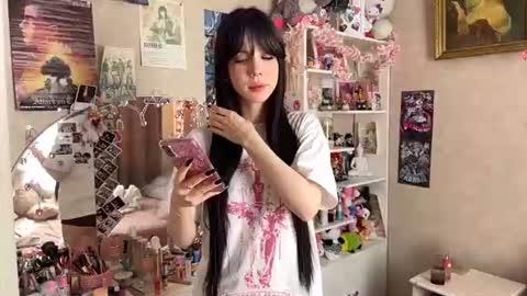 estellezdebski online show from 06-27-26, 12:22