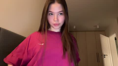 Snapshot of eternal_infinite chatting on 12-26-24, 03:20 nika 3 online show from 12-26-24, 03:20