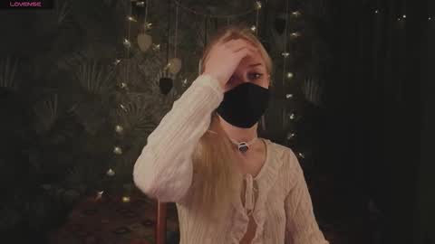 Sophia online show from 03-15-26, 11:00