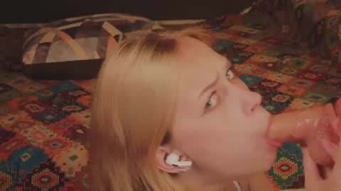 Sophia online show from 06-11-26, 02:53