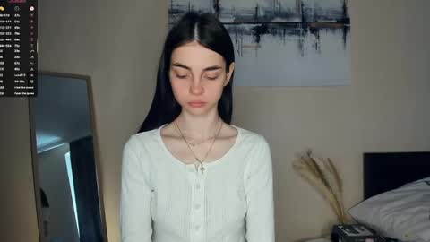 Snapshot of eternity_is_endless chatting on 06-09-26, 07:42 Mary online show from 06-09-26, 07:42