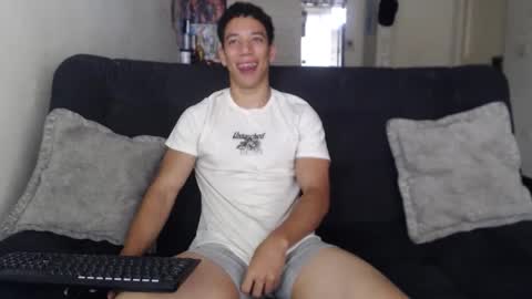 Ethan Noir online show from 01-09-26, 01:03