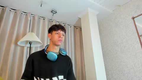 Ethan online show from 06-08-26, 11:32