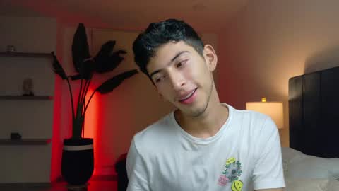 Joan online show from 04-11-26, 03:44