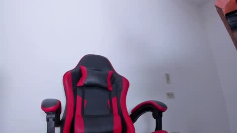 Ethan sykes online show from 04-10-26, 01:55